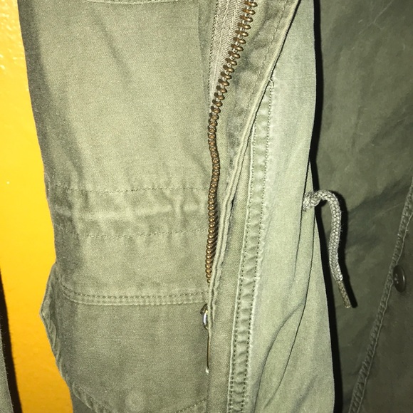 Vintage green army parka Vietnam era - Picture 2 of 8